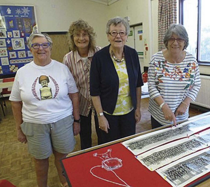 Artefacts Artefacts