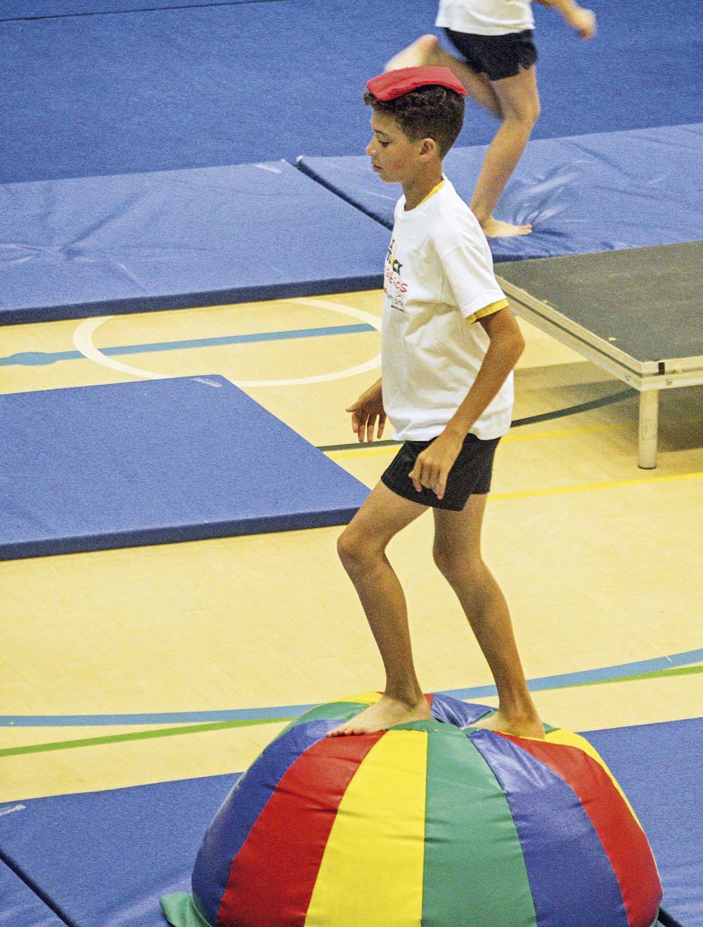 EE_Life-Centre_Pupils-balancing-excersise_6132