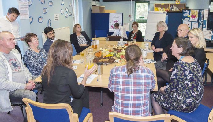 Claire-Murdoch-meets-volunteers Claire-Murdoch-meets-volunteers