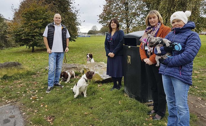Dog-campaign---Cllr-Haydon,-Nicola-H,-Louise-and-Paul-Marsack Dog-campaign---Cllr-Haydon,-Nicola-H,-Louise-and-Paul-Marsack