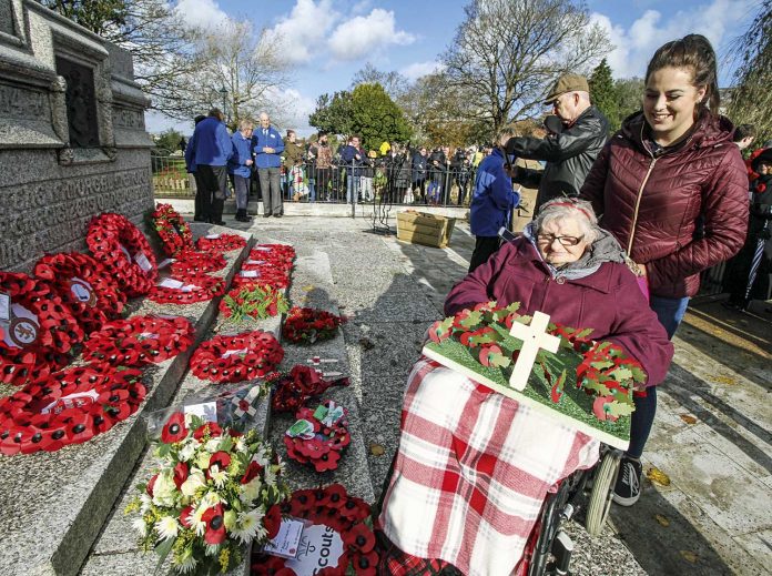 Remembrance-Devonport-Park-_-Parkwood-Residential-Home-remembers Remembrance-Devonport-Park-_-Parkwood-Residential-Home-remembers