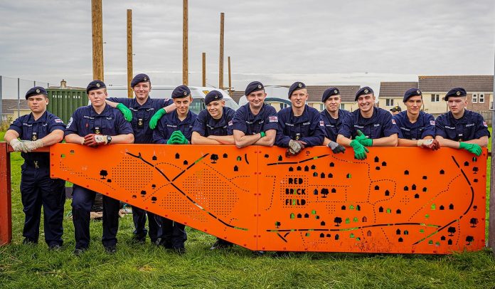 ROYAL NAVY IN COMMUNITY CLEAN UP.