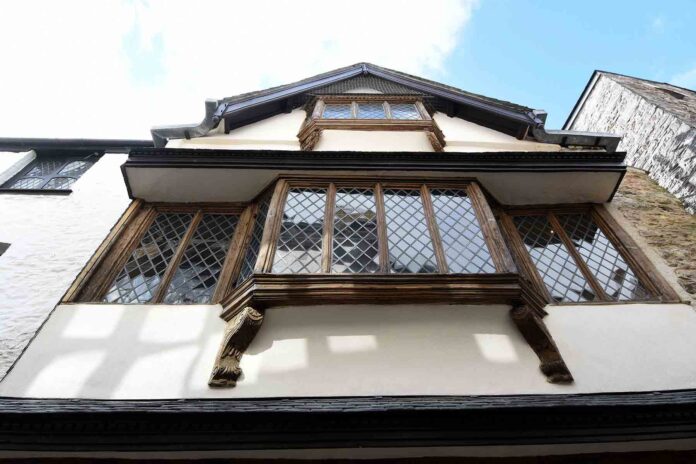 Elizabethan House Elizabethan House