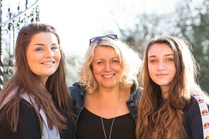St-Lukes-Make-a-Will - Daughters-Amber-and-Ruby-with-Penny-Hannah Penny Hannah with her daughters Amber and Ruby