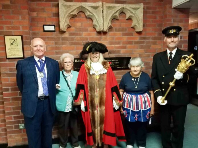 Lord Mayor Cllr Terri Beer, husband consort Colin, Civic Macebearer Steve Mallinson holding one of the Plympton maces and Phyl Twiss and Beryl Netherton from Plympton Community Council Lord Mayor Cllr Terri Beer, husband consort Colin, Civic Macebearer Steve Mallinson holding one of the Plympton maces and Phyl Twiss and Beryl Netherton from Plympton Community Council