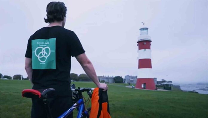 Cycling in Plymouth to combat climate emergency Cycling in Plymouth to combat climate emergency