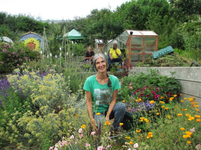 Deb Hoskin pictured with clients at the Plymouth Horticultural Therapy Trust South West in Bloom