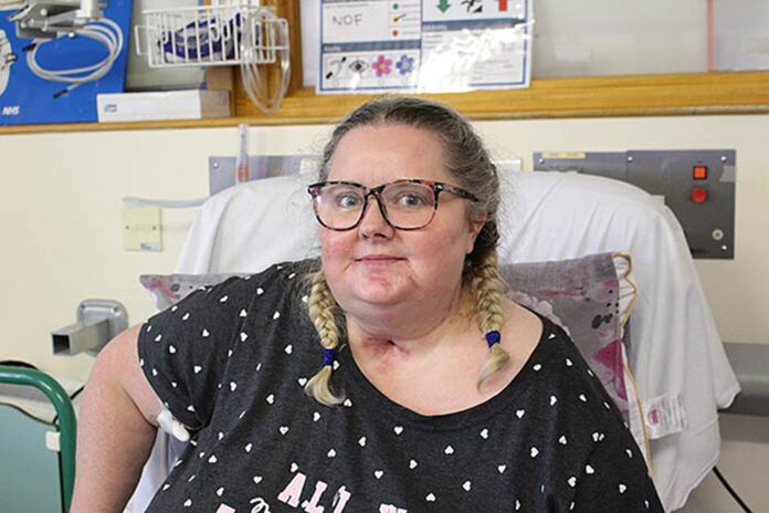 Nicola Darlington... six weeks in intensive care Double vaccinated mum, Nicola Darlington