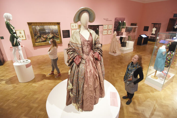 Fashion through the ages is featured in the exhibition Fashion through the ages is featured in the exhibition
