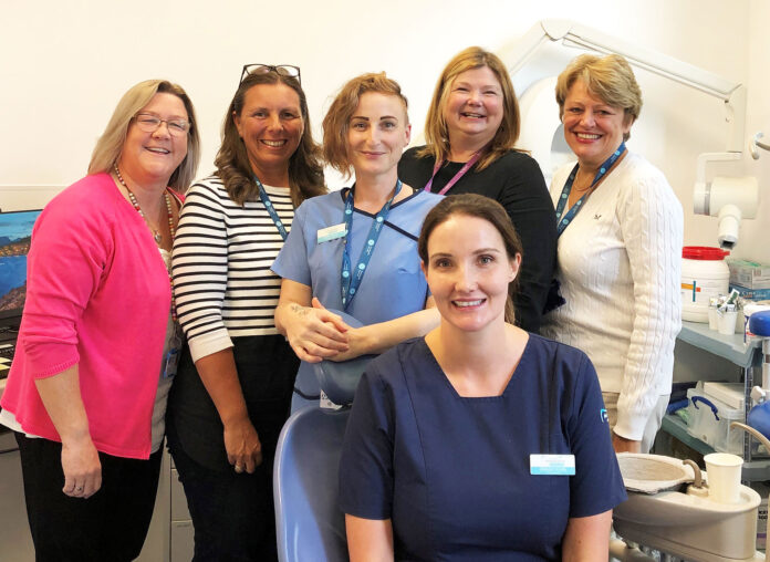 Elizabeth Murphy with members of the Peninsula Dental team and Ruth Branagh, Jasmine Recovery Centre Manager Elizabeth Murphy with members of the Peninsula Dental team and Ruth Branagh, Jasmine Recovery Centre Manager