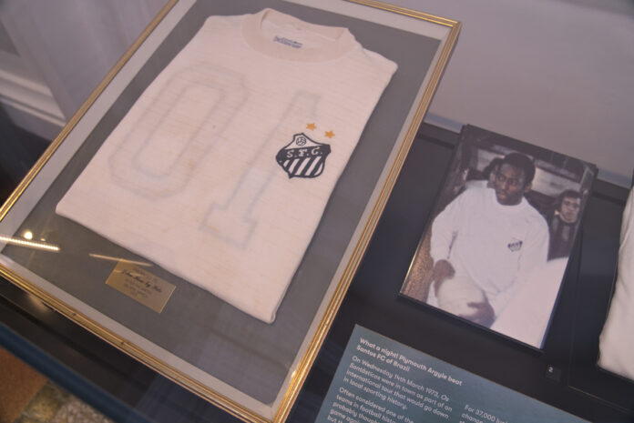Pele exhibition