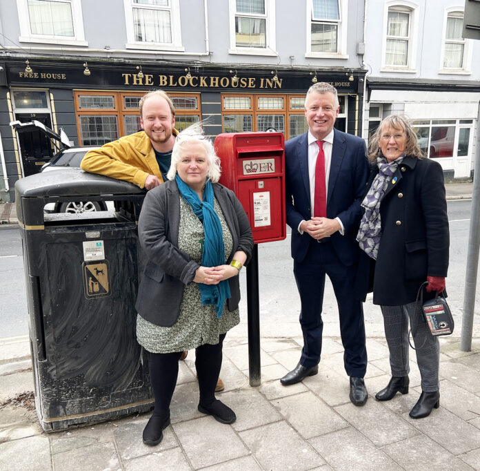 Stoke post box