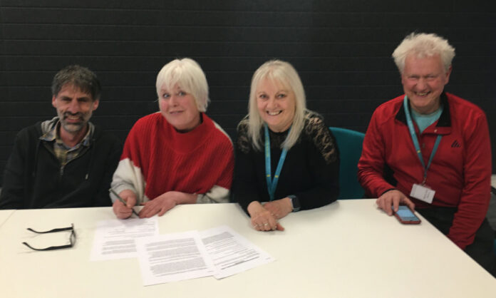 Chaddlewood FAN signing the Constitution