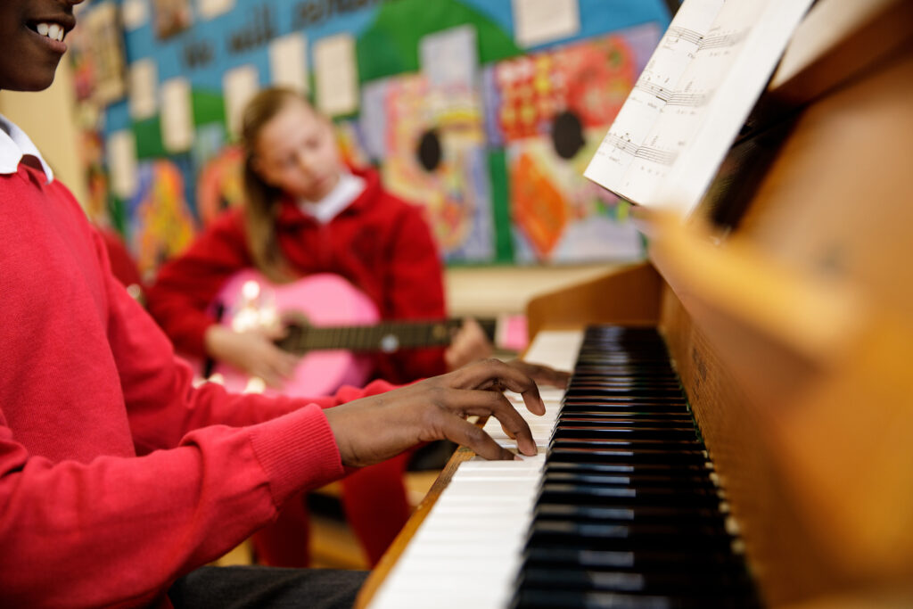 Every day at Thornbury Primary School is full of new experiences and learning opportunities, from learning about lemons through to exploring how music is used to communicate.