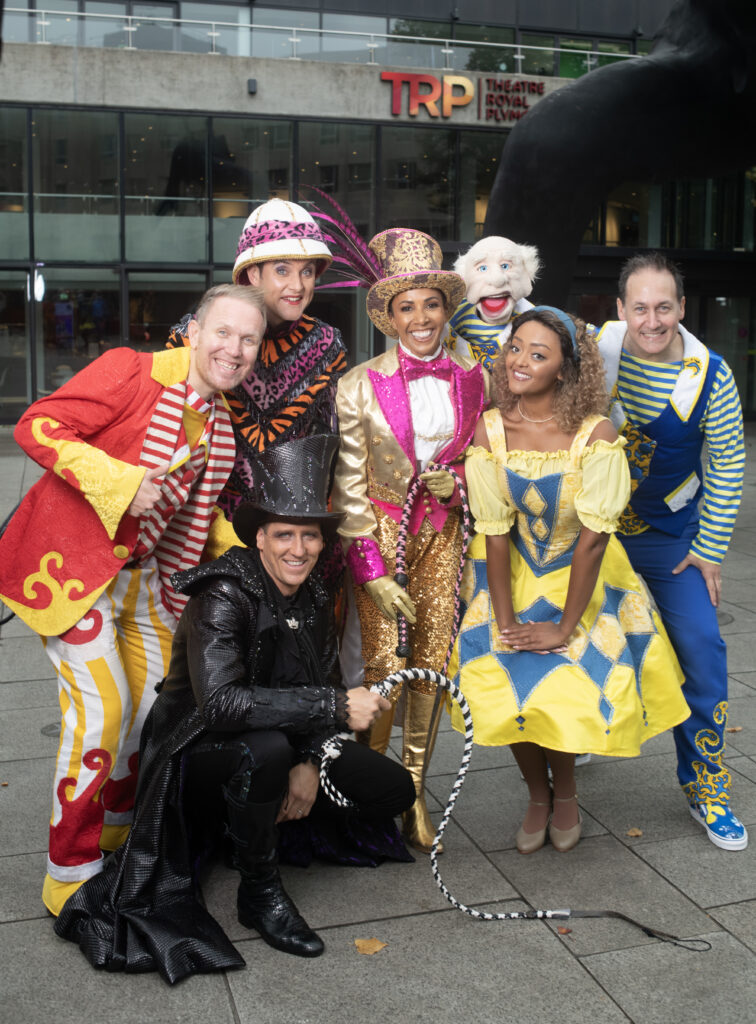 all-star leading line up for Goldilocks and the Three Bears at Theatre Royal Plymouth this Christmas, which is opening this week, running from Friday 15 December 2023 – Saturday 13 January 2024.