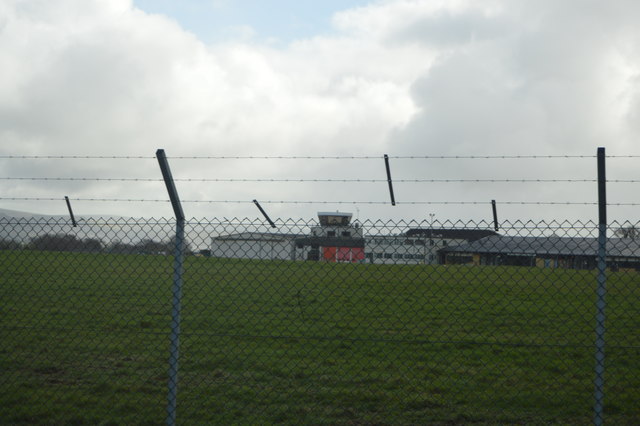 Former_Plymouth_City_Airport_-_geograph.org.uk_-_5518551 (1)