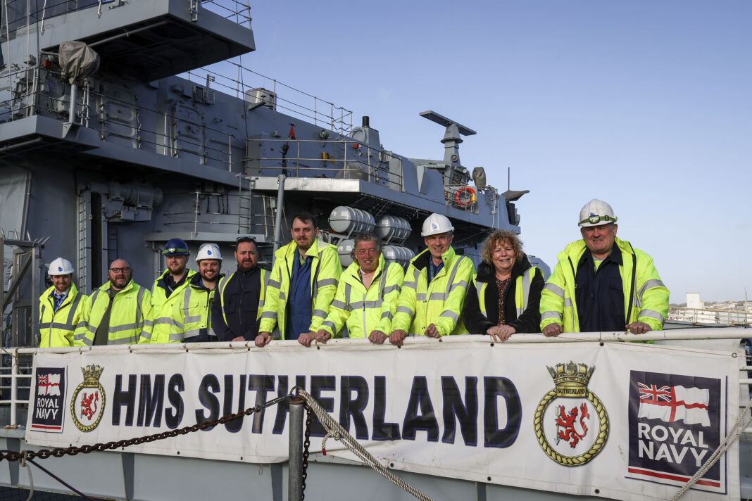 HMS SUTHERLAND GETS READY FOR SEA