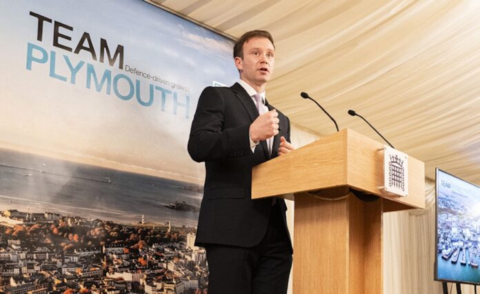 Fred Thomas Team Plymouth